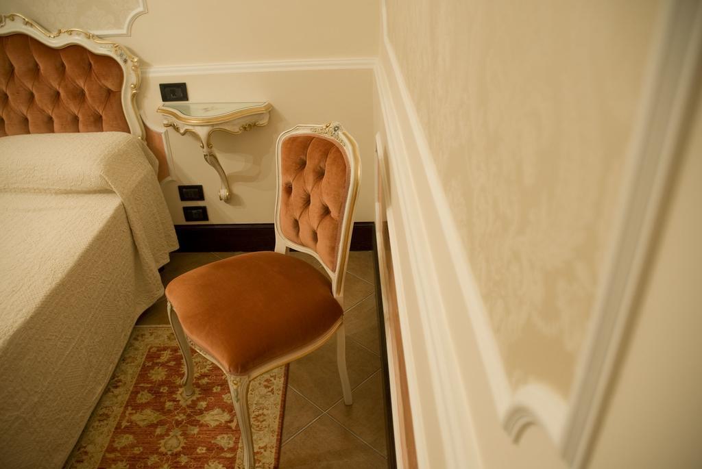Appartamento Ca' Cavalli Venedig Zimmer foto